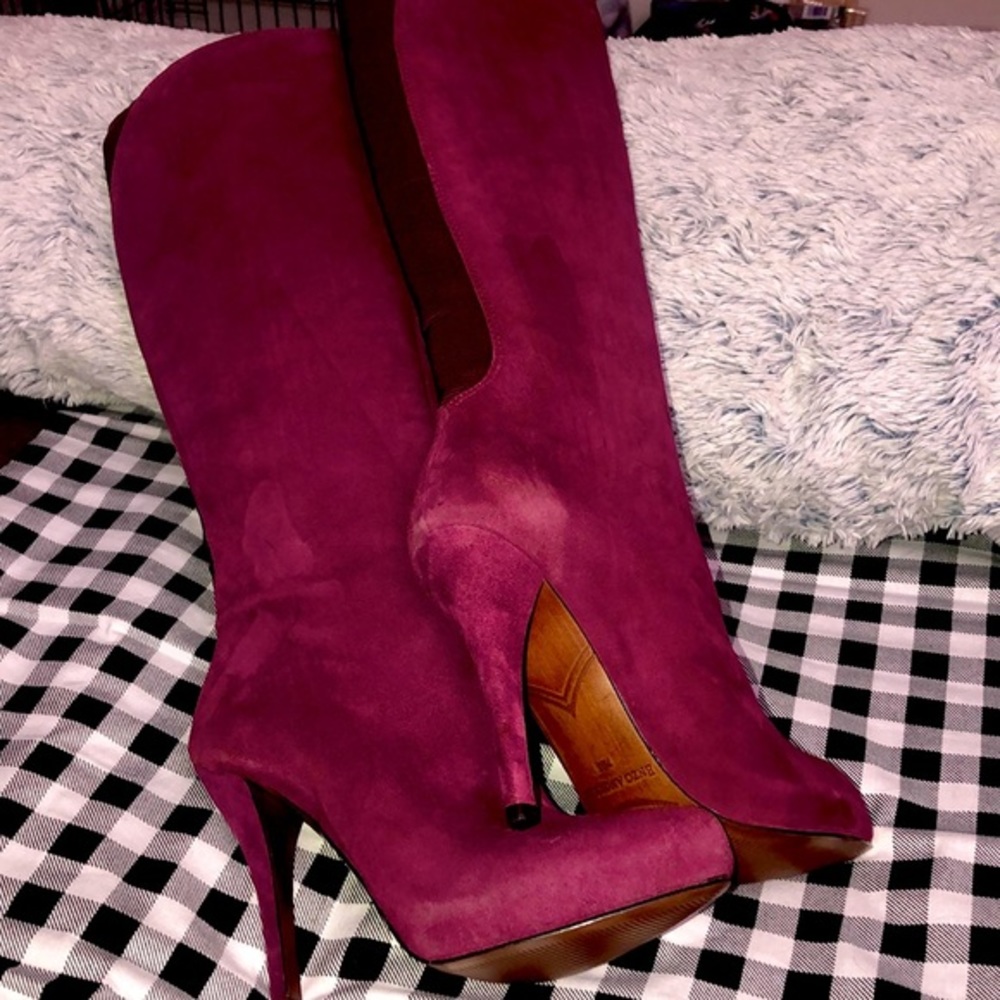 Enzo Angiolini Yabbo Dark Red Suede Boots